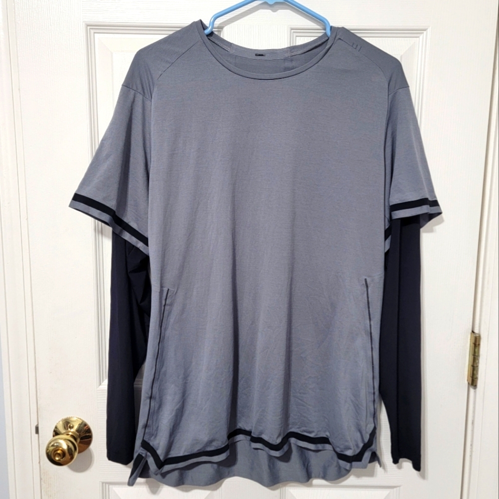 Lululemon Fast Free Long Sleeve Shirt Bold Lines- Size Medium Asphalt Grey Black